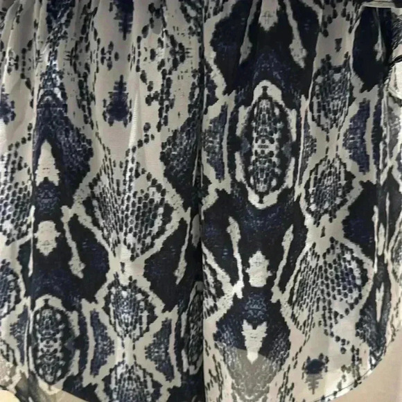 romper snake skin navy white small - Picture 2 of 6